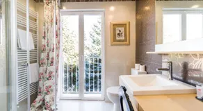 B&B Concha - Image 2