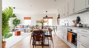 Modern Ground Floor Corner Flat with Rustic Patio - Image 3