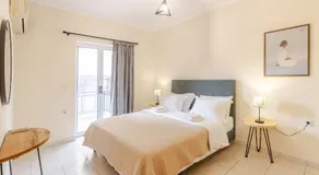 Stacy's comfort home - Image 2