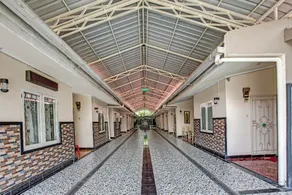 OYO 90969 Nirwana Guest House - Image 3