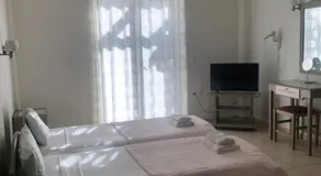Amalia Hotel - Image 2