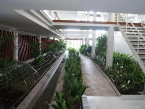 Piso en Parque Botanico - Image 3
