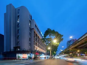 Xishang Hotel (Chengdu Yipin World Yihan Road East Subway Station) - Image 4