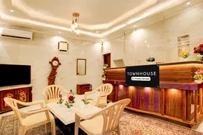 Super Townhouse by OYO Chandigarh Near PEC-PGI-PU Formerly Hotel Paradise - Image 5