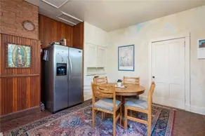 Rail Road House, 2 Bedrooms, Walk to Town, Pet Friendly, Sleeps 4 - Image 2