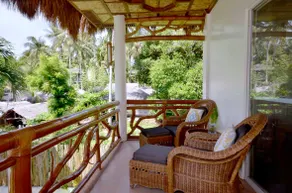 Mike's Dauin Dive Resort - Image 5