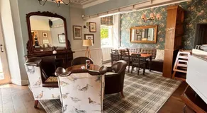 The Gateway Hotel - Image 3