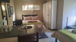 Citrusdal Guest Rooms - Image 2