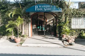 RedDoorz @ Marifa Hotel Angeles Pampanga - Image 4