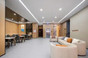 Cloud Choice Hotel (Shangqiu Ancient City Wanda Branch) - Image 2