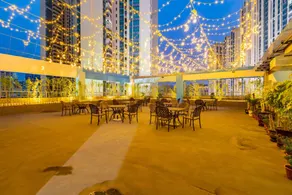 Manhattan International Hotel - Image 2