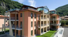 Golfo Gabella Lake Apartments - Image 4
