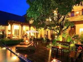 Baan Klang Wiang Hotel - Image 2
