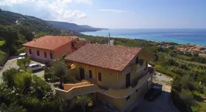 Baciati dal Sole - Image 3