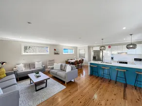 3-Bed Coastal Haven with Alfresco Dining & BBQ - Image 3