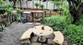 Elephant Walk Guesthouse and Back Packers - Image 3