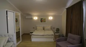 Hotel 12 Tve - Image 5