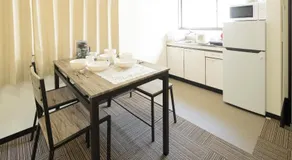 Guest House Shine Bright - Image 3