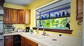 Hawaii Tropical Volcano mansion + Sauna - Image 4