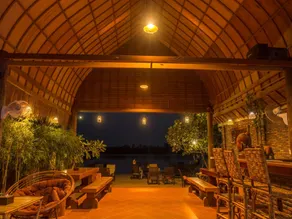 Bamboo Bungalow - Image 3
