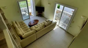 Plaka-sleeps4-parking-pool-hottub-seaviews - Image 2