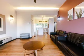 Comfy Luxury@Silverpark  B133A2  (walk up 1.5 flr) - Image 4