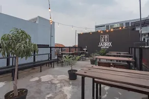 Jabrix Hotel Mitra RedDoorz - Image 4