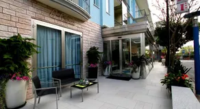 Hotel Capri - Image 3