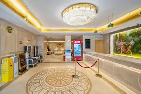 Vienna International Hotel Hainan Sanya Dadonghai - Image 5