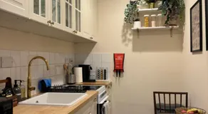 Cosy Georgian Flat - Image 4