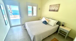 Tranquil sea view villa - Image 2
