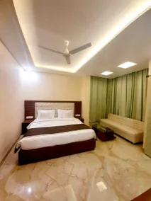 Hotel JK Heaven- Rishikesh - Image 4