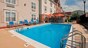 MainStay Suites Bloomington near University - Image 5