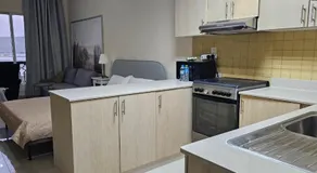 Nice Al Marjan studio - Image 5