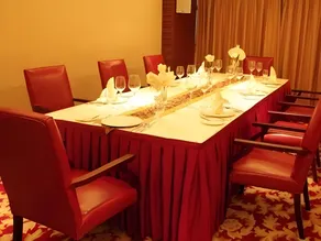 Guangzhou HL Holiday Hotel - Image 5