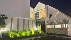Lodjisvarga Villa Jogja - Image 3