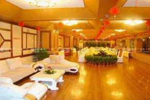 Zhengzhou Hotel - Image 4