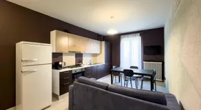 Montanari Palace - Image 3