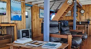 PS Federal Retreat Paddle Steamer Goolwa - Image 2