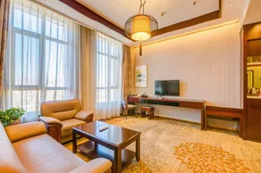 Runhua Business Hotel - Image 2