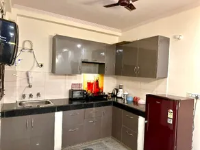 Airport, 1 BHK, Wifii fully private, cozy, Netflix - Image 4