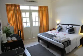 Hotel Nathaliya - Image 2