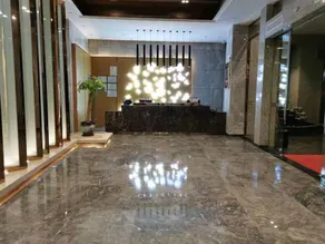 Golden Leaf Hotel (Wanjiang) - Image 2