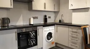 Oliver Wests Beautiful 1 Bedroom Retreat - Image 2