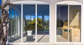 Domaine Des Lucques Chambre d'hôtes de Luxe au cœur d'oliveraie avec piscine miroir - Image 4