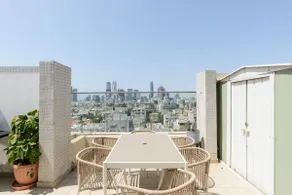 Downtown apartment 3BDR with city view - Image 3