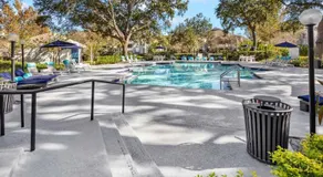 Solara Apartments Spacious 2BR Apartment Sleeps 6 Pet-Friendly - Image 4