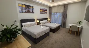 Harbour Retreat - Image 5
