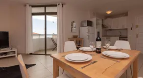Great 2 beds apartment Los Cristianos - Image 3