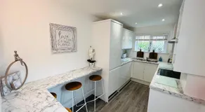 Cosy Cottage - Image 3